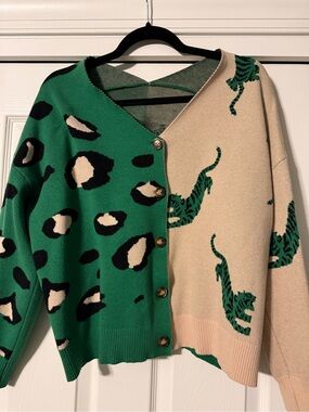 Green & Cream Tiger Print Button-Front Cardigan Sweater
